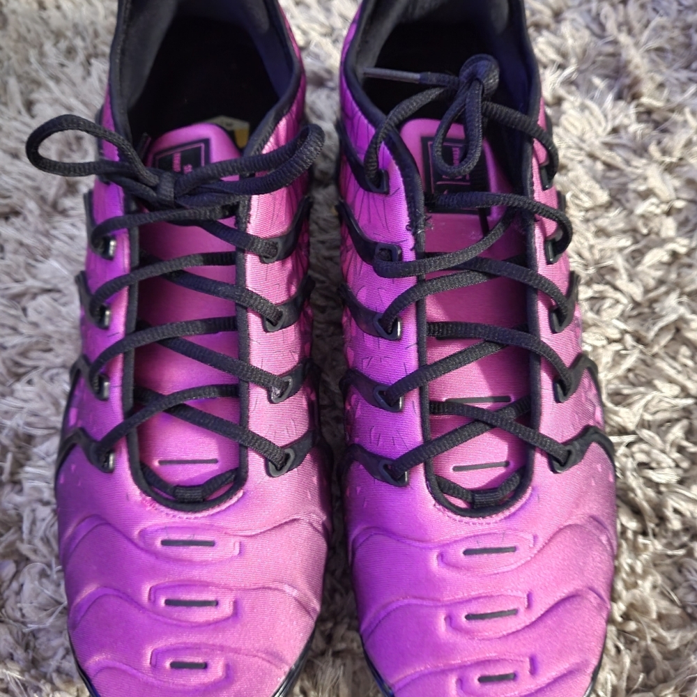 Vapormax plus